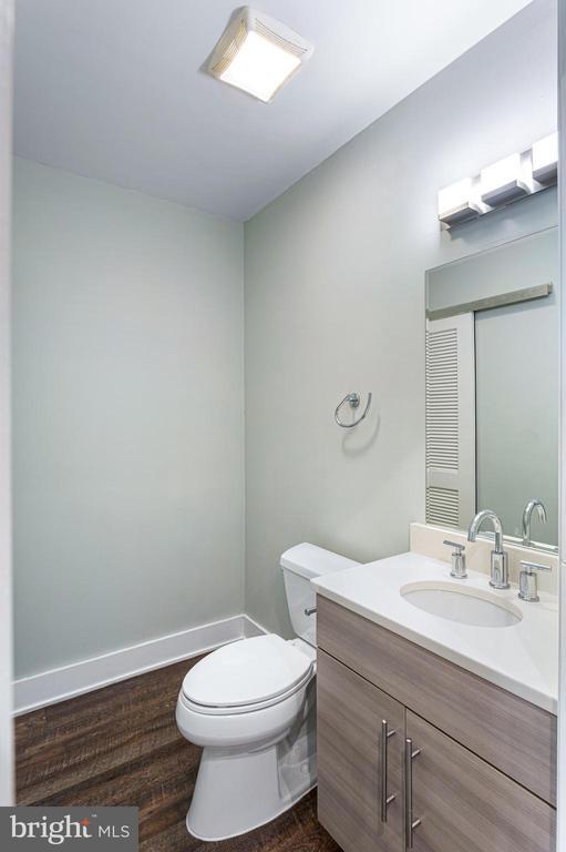 Foto del edificio - 1219 K St NE