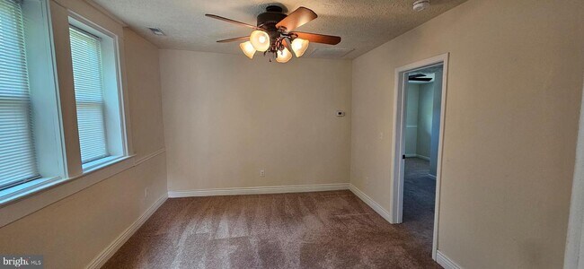 Building Photo - 699 National Ave