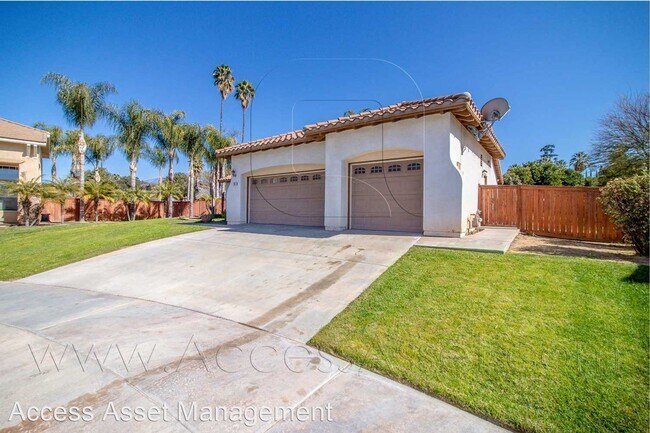Building Photo - 4 br, 2.5 bath House - 905 Melbury Ct