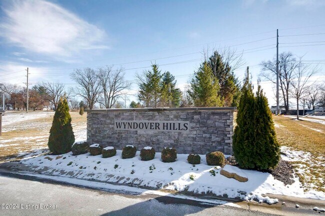 Foto del edificio - 107 Irondale Ct