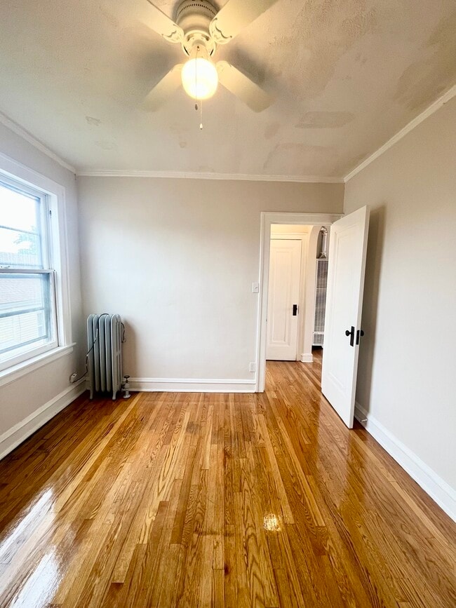 Building Photo - 5838 W Altgeld St