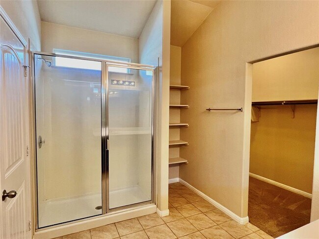 Building Photo - 13744 Harrisglenn Dr