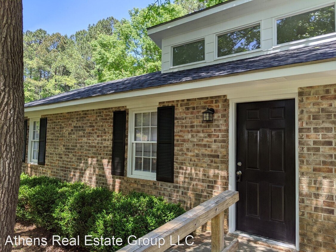 661 Maplewood Ln, Hull, GA 30646 House Rental in Hull, GA