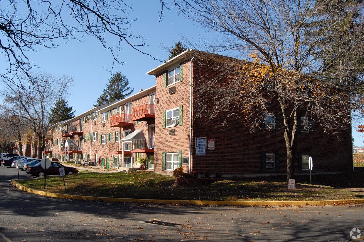 Elmwood Park Apartments Bensalem