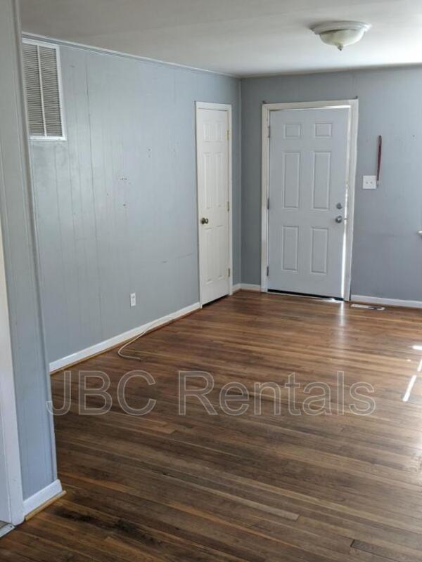 Building Photo - 308 Wright Ave