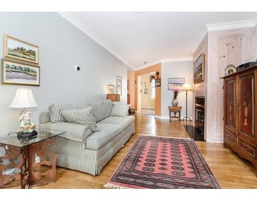 Foto del edificio - 25 Revere St