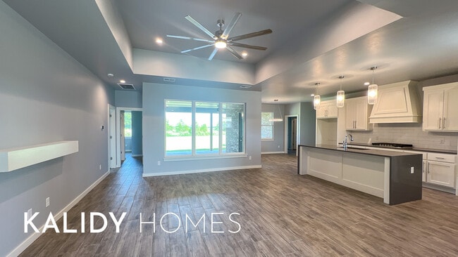 Building Photo - 206 Olde Ml Ct