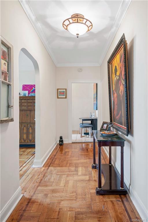 Building Photo - 811 Walton Ave