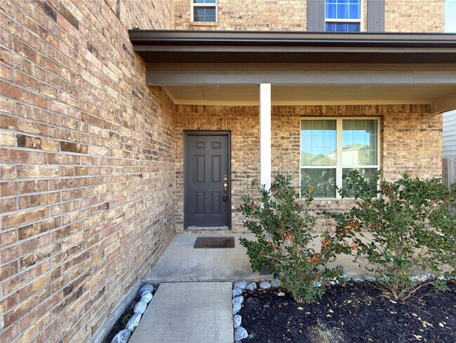 Foto del edificio - 9662 Caney Trails Rd