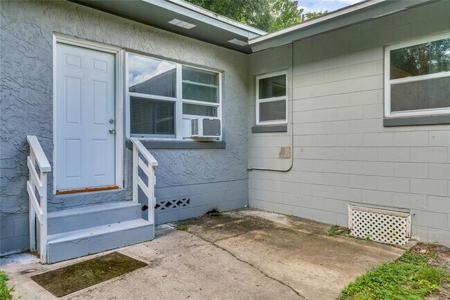 Building Photo - 508 S Montgomery Ave