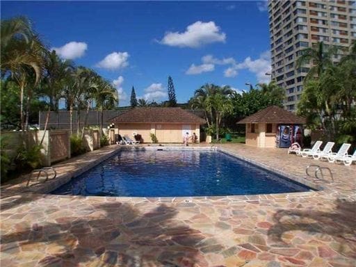 Building Photo - CENTURY PARK PLAZA 1/1/1