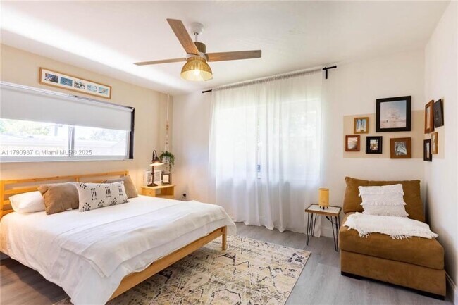 Foto del edificio - 2 bedroom in Dania Beach FL 33004