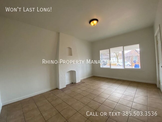 Building Photo - 926 Binford St