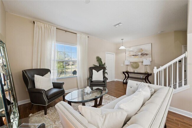 Foto del edificio - 1454 Lakeside Ave
