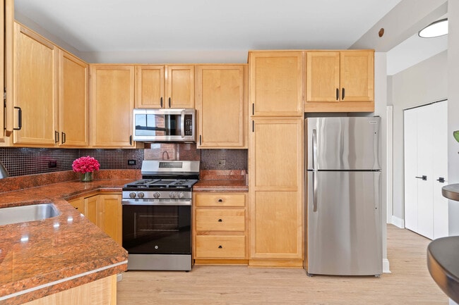 Building Photo - 511 Prestwick Ln