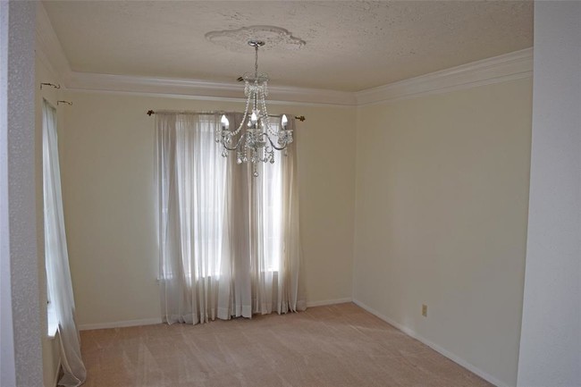 Building Photo - 14403 Redbud Valley Trail