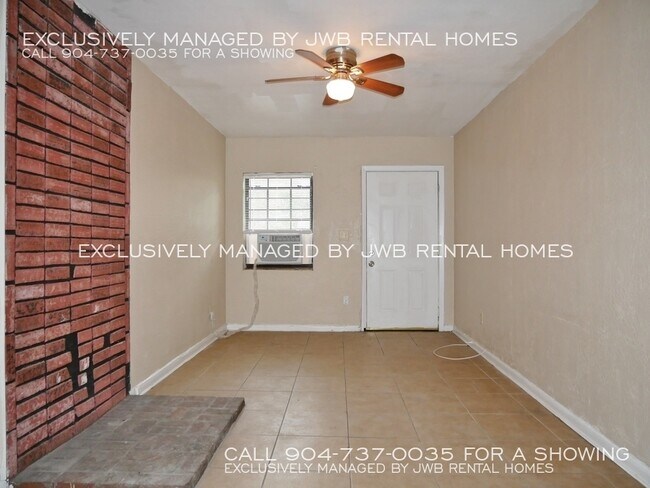 Foto del edificio - 2821 W 6th St