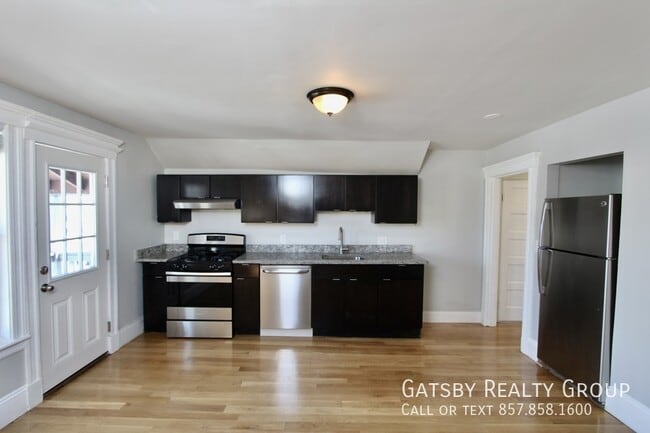 Photo - 506 Revere St.-3R Apartment