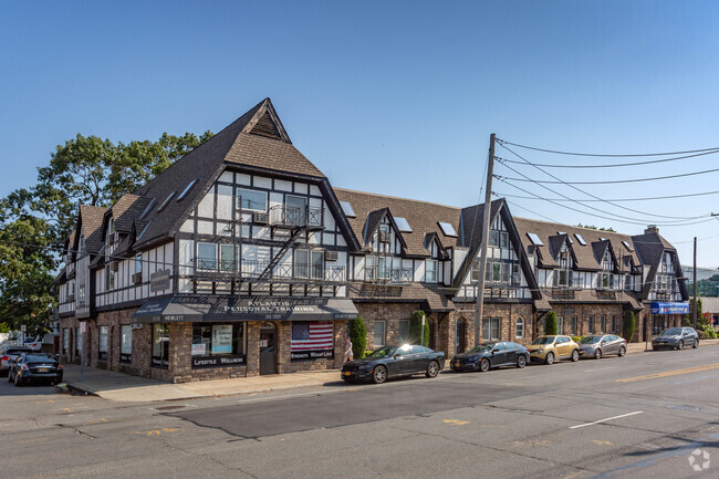 Building Photo - Fairfield Town Centre At Hewlett