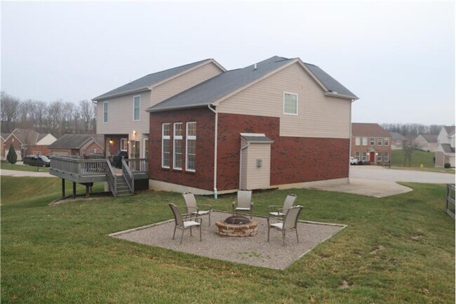 Building Photo - 301 Wexford Dr