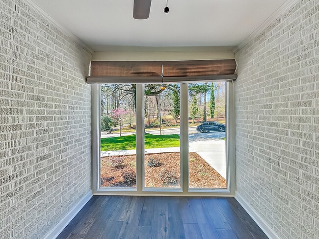 Foto del edificio - 1164 Lynhurst Dr SW