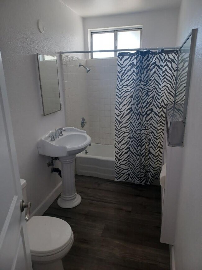 Foto del edificio - 564 N Citrus St