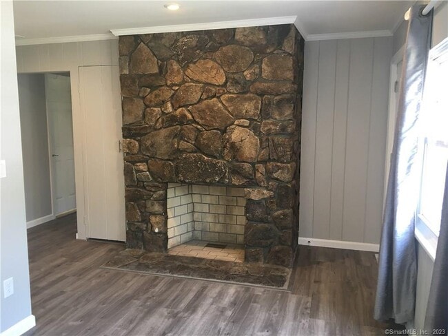 Foto del edificio - 15 Bailey Ave