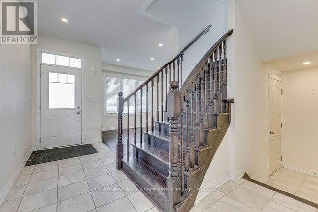 Photo du bâtiment - 52 Portman St