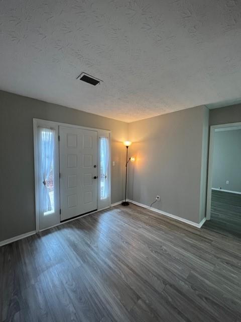 Building Photo - 401 Wynnes Ridge Cir SE