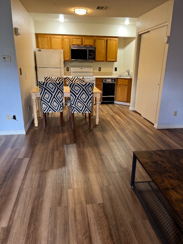 Foto del edificio - 5710 Tower Butte Dr
