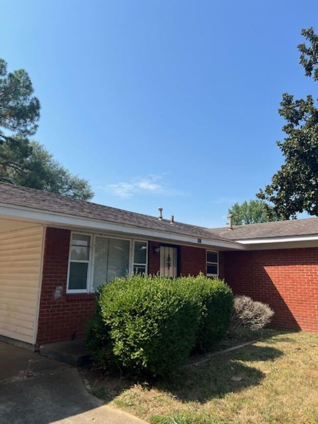 Building Photo - Nice Whitehaven Home for Rent