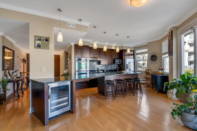 Foto del edificio - 205 Shearwater Ct W