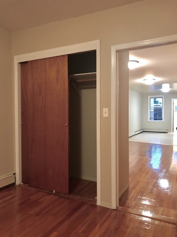 Foto del edificio - 31-32-32 44th St