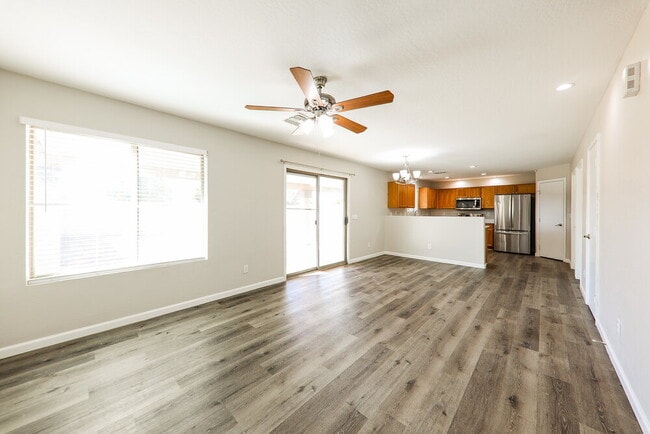 Foto del edificio - 11767 W Banff Ln