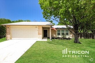 Building Photo - 800 Robinair Dr