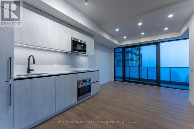 Photo du bâtiment - 35 Parliament St