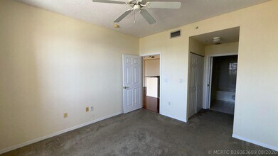 Building Photo - 1801 N Flagler Dr