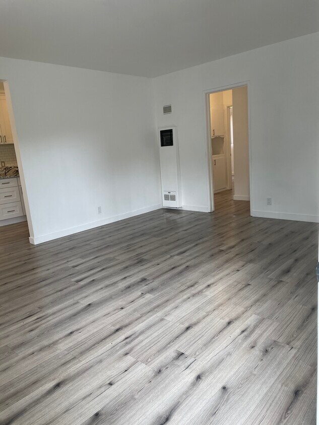 Living room - 12329 Oxnard St