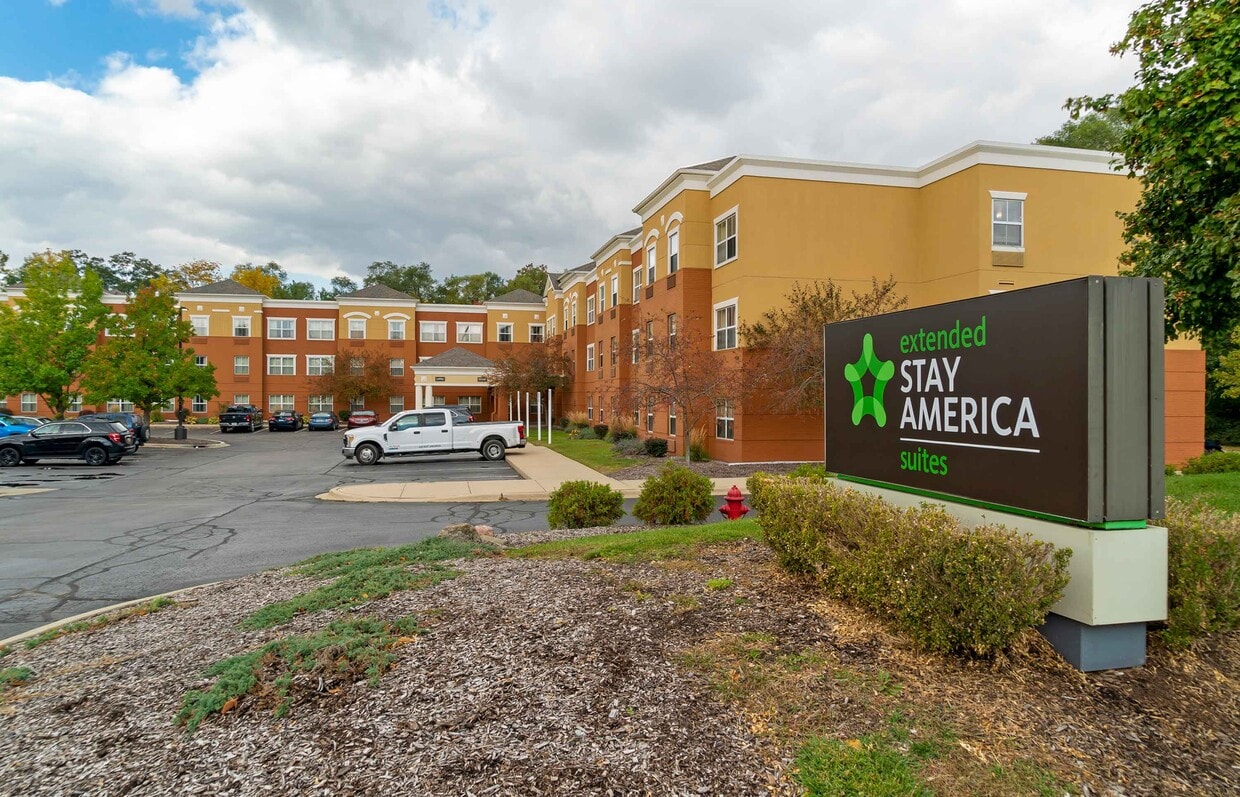 Primary Photo - Furnished Studio-Detroit - Novi - Orchard ...