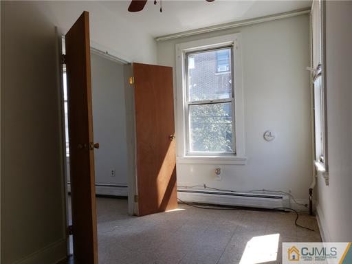 Building Photo - 53 Hassart St