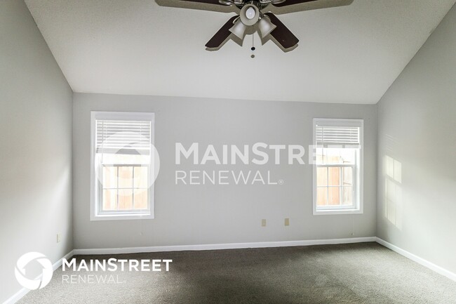 Foto del edificio - 7051 Mahonia Pl