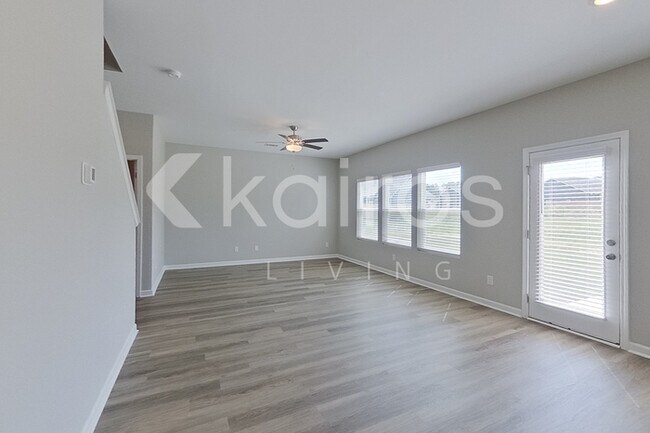 Building Photo - 7355 Foggy River Dr