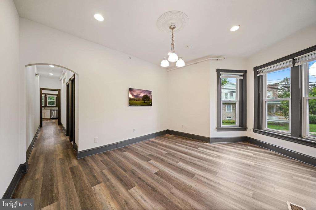 Foto principal - 119 S Broad St