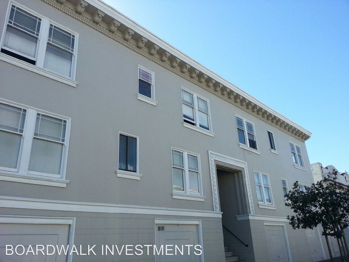 Primary Photo - 2 br, 1 bath Apartment - 2705 Anza St.