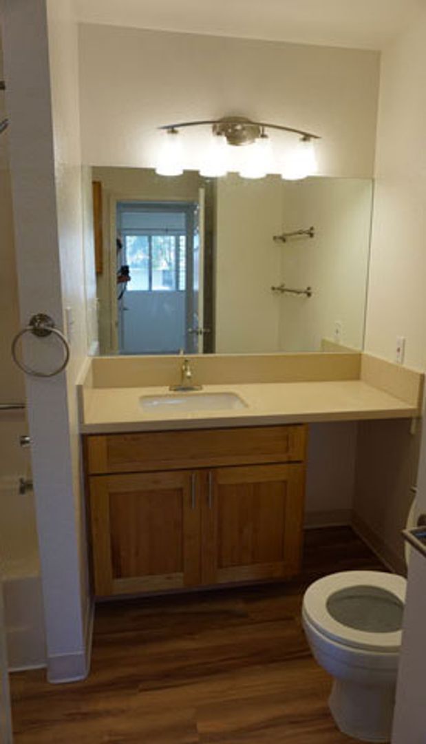 Foto del edificio - 2 Bedroom, 1 Bath in Waipio Gentry