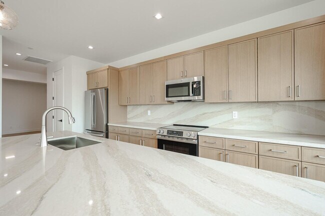 Foto del edificio - 15006 N Ivory Dr
