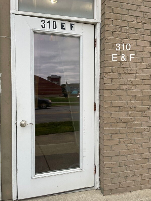 Foto del edificio - 310 S Anderson St