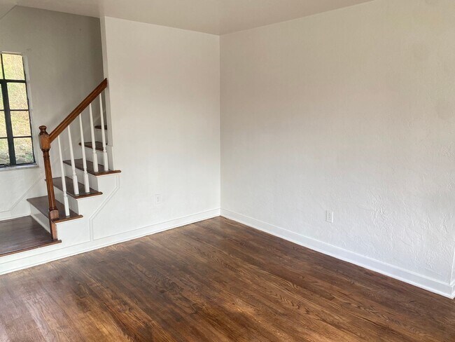 Building Photo - 2 br, 1 bath House - 1454 Sylvan Terrace