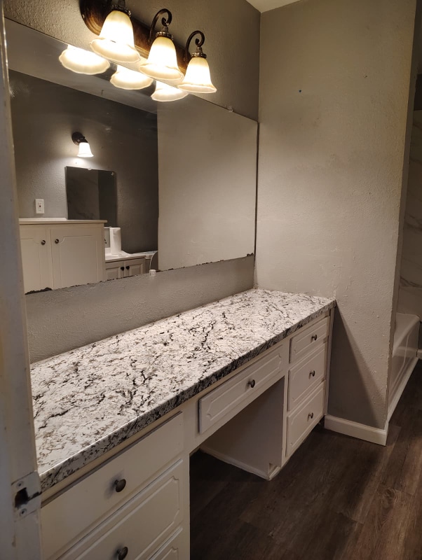 Building Photo - 6172 Whitman Ave