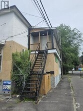 Building Photo - 345-345 Richelieu Ave